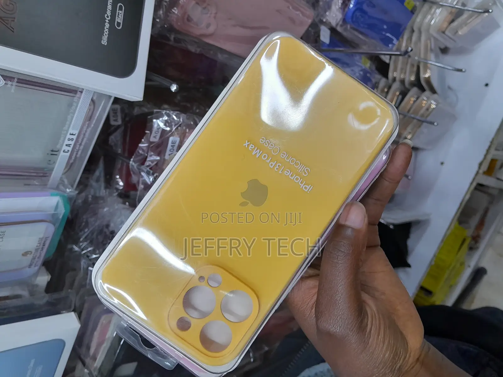 iPhone 13 Pro Max Silicone Cover Phone Cover Yellow