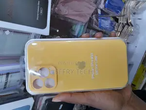 iPhone 13 Pro Max Silicone Cover Phone Cover Yellow