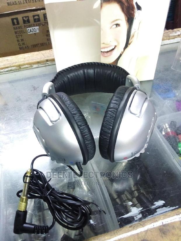Behringer Headphones HPS3000