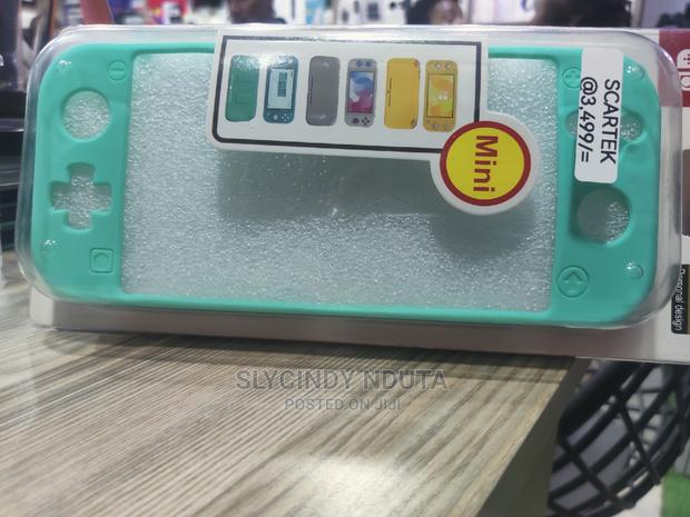 Nintendo Switch Mini Silicone Cover - main view