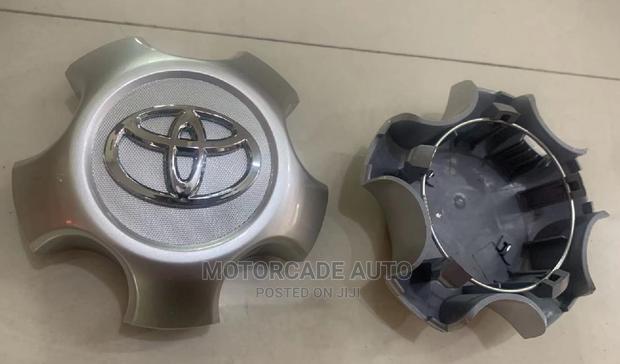 Vanguard/Rav4 Wheel Cap - main view