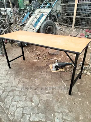 Foldable Conference/Event's Tables