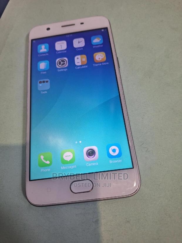 Oppo A57 32 GB Gold - main view