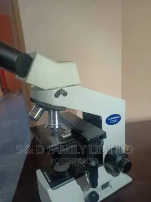 Olympus Cx21