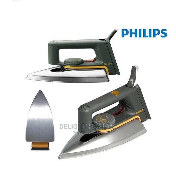 Philip Dry Iron Box