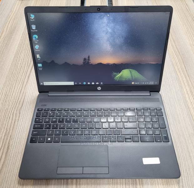 Laptop HP 15 4GB Intel Core I3 HDD 1T
