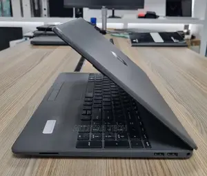 Laptop HP 15 4GB Intel Core I3 HDD 1T