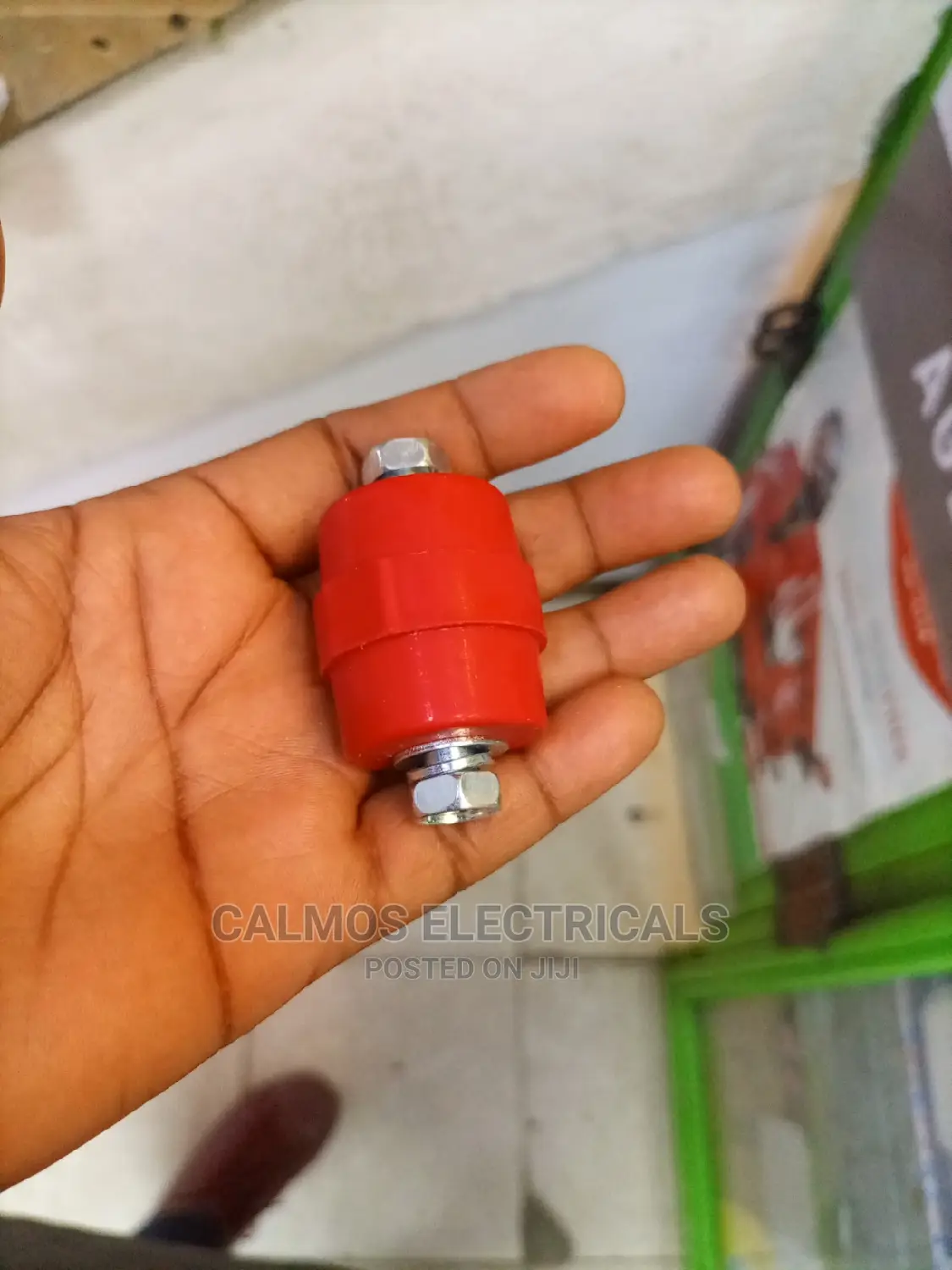 Insulators SM 35