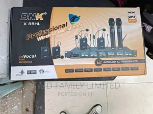 BNK X85HL Two Handheld 4 Lapel Microphones