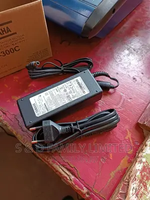 Yamaha Keyboard Adapter PA 300C