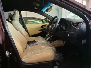Toyota Harrier 2.0 2016 Purple