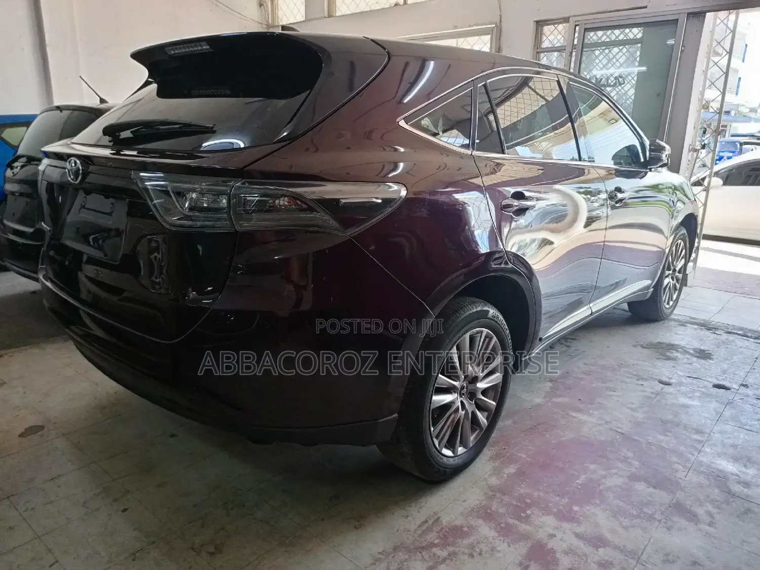 Toyota Harrier 2.0 2016 Purple