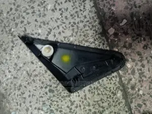 Premio 240 2005 Side Mirror Finisher.