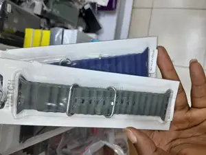 Soft Silicone Sports Apple Watch Straps (38/40/41 MM) Green