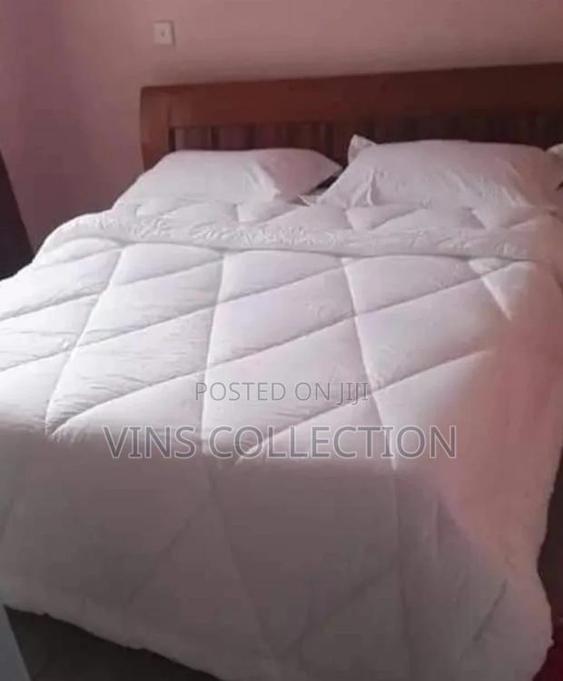 White Cotton Duvet Set - main view