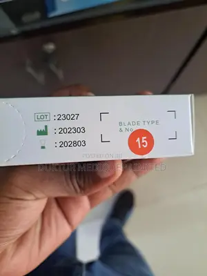 Surgical Blades 100pcs(No.10,11,12,15,18, 20,21,22,23,24,25)