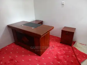 Executive 1.4m Office Desk