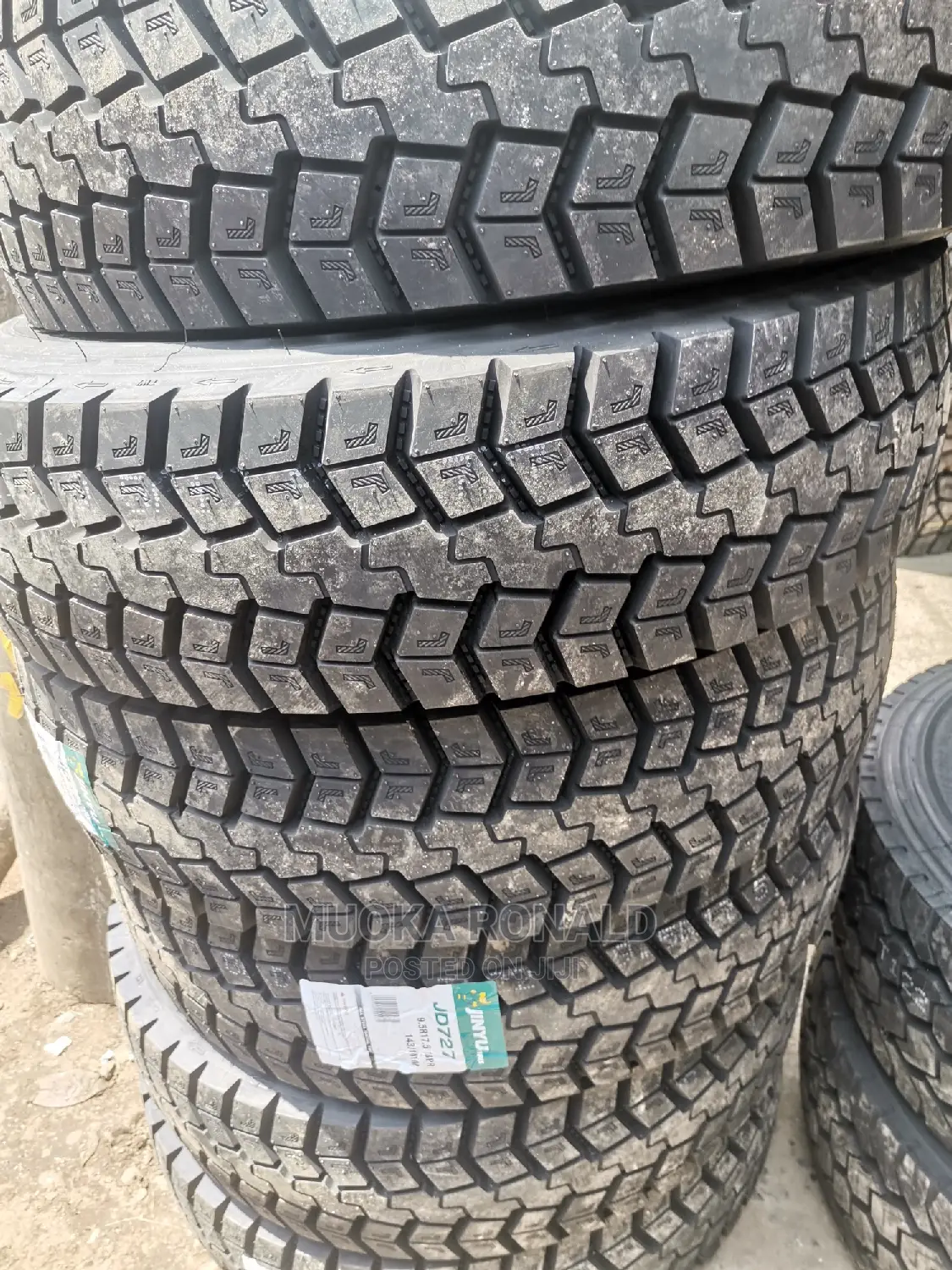 9.5R17.5 Jinyu Tyre