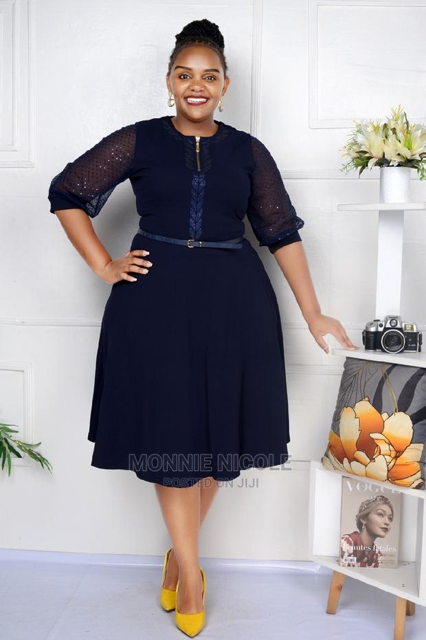 Breastfeeding Friendly Round Dress