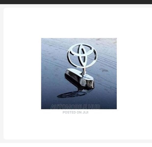 Toyota Bonnet Hood Emblem