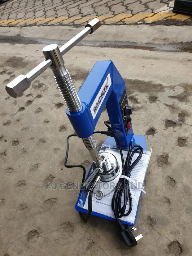 Tyre Repair Machine - thumbnail 3