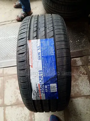 235/45zr18 Atlander Tire