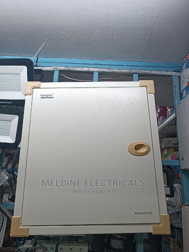 4ways Distribution Board - thumbnail 4