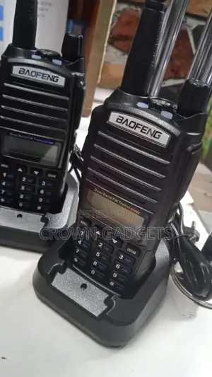 Baofeng Uv-82 Dual Band, Rechargeable