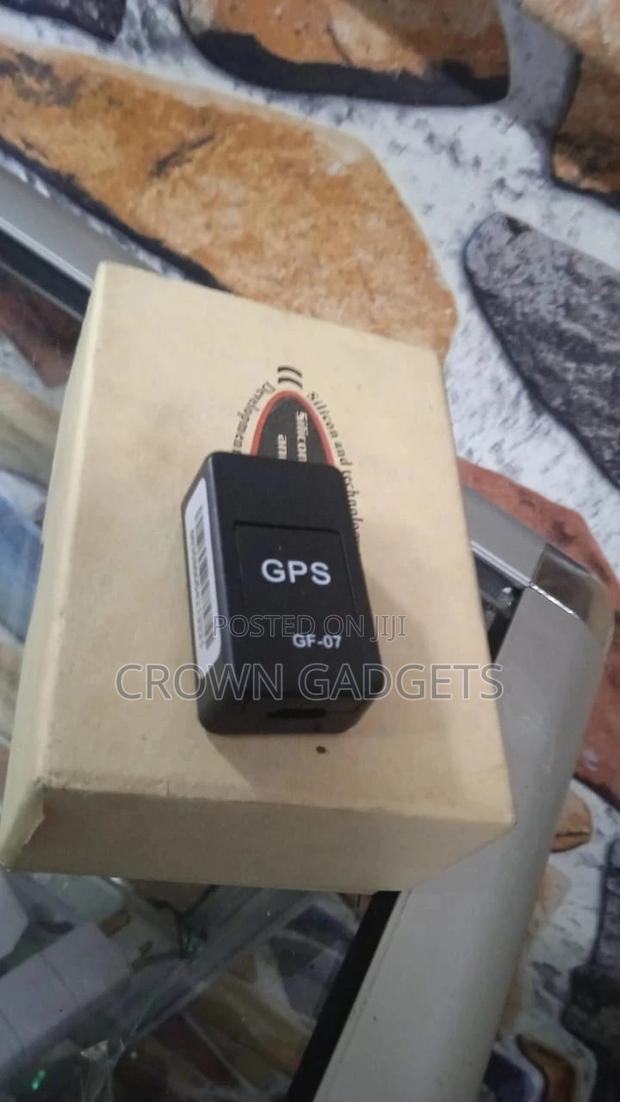 GF-07 Magnetic Mini GPS Tracker - main view