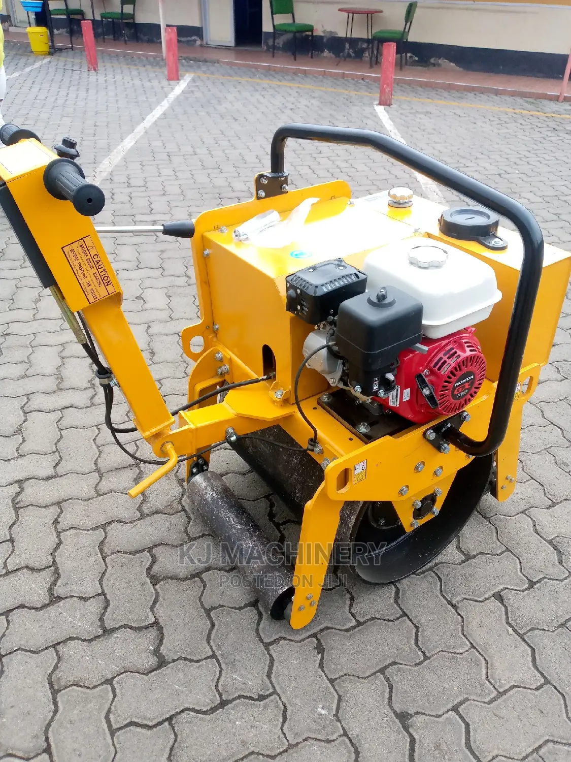 Single Vibratory Roller Drum