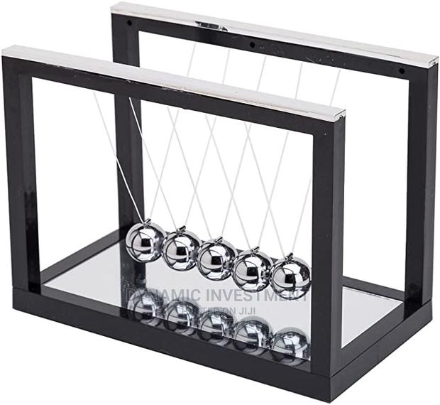Newtons Cradle Balance Balls With Kinetic Motion - thumbnail 2