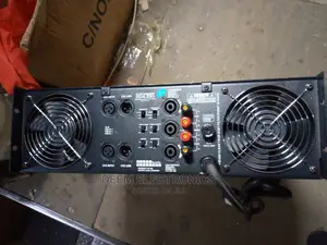 Crest Audio CA9 Power Amplifier