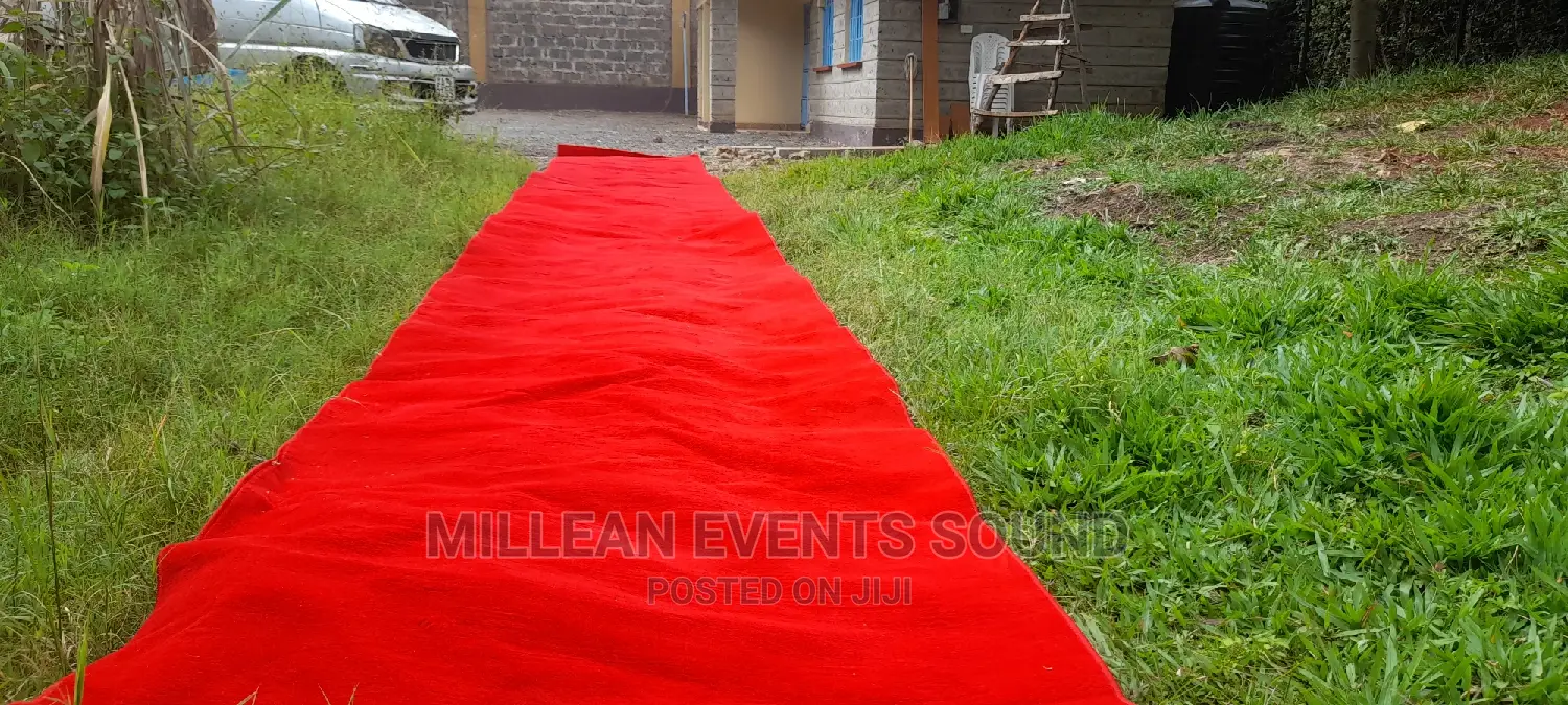 Red Carpets for Hire. Walk Way Redcarpet and Any Other Sizes