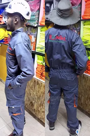 Cargo Overall