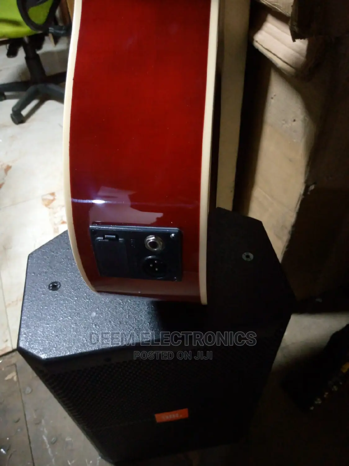 Semi-Acoustic Guitar