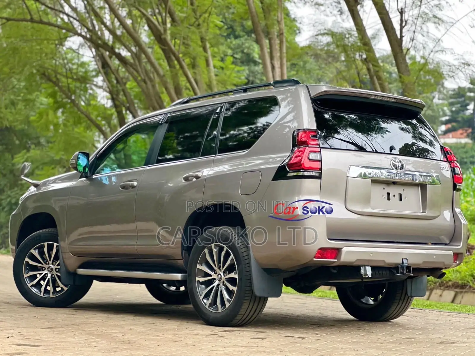 Toyota Land Cruiser Prado 2018 Beige
