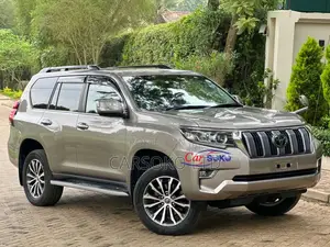 Toyota Land Cruiser Prado 2018 Beige