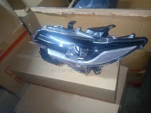 Headlamp Premio 2015,2016,2017/Corona Premio 2017