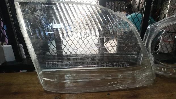 Headglass/Headlens Nissan X-Trail Trail T30/ Extrail T30