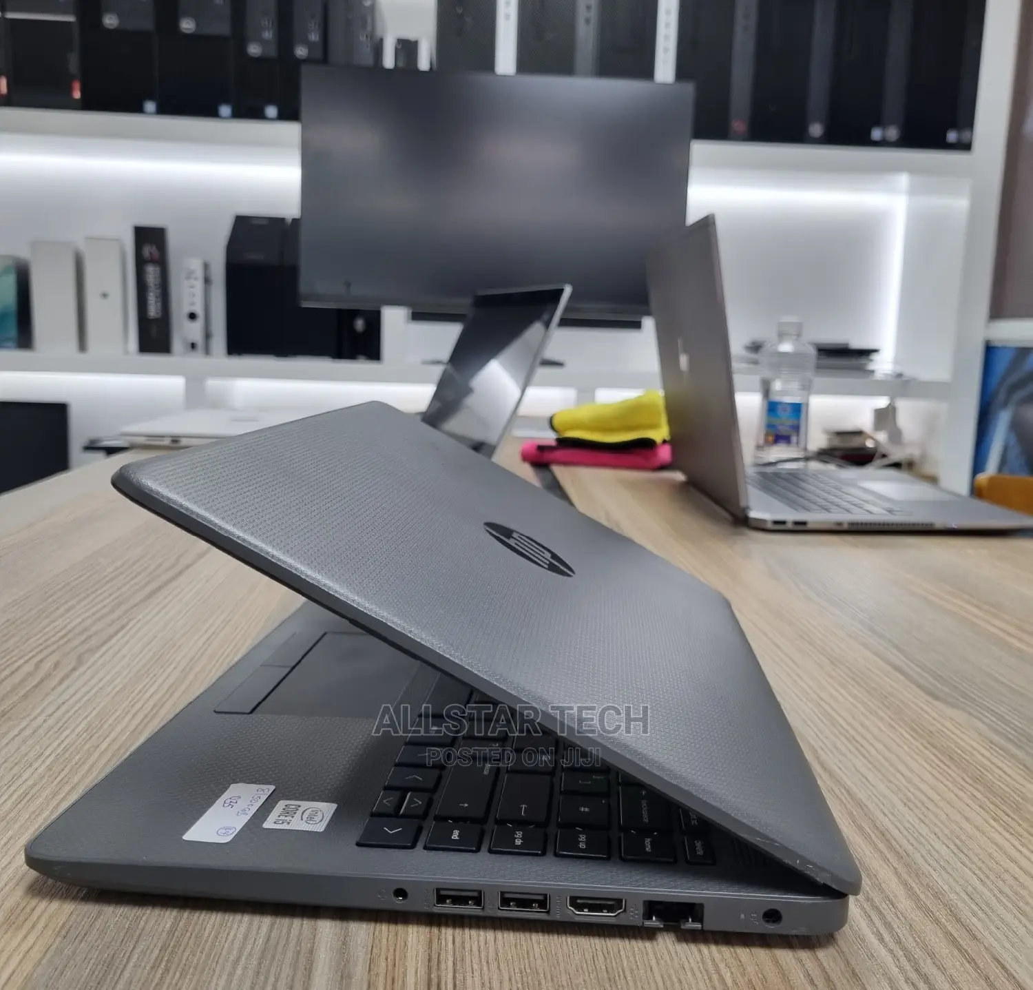 Laptop HP 240 G8 8GB Intel Core I5 SSD 500GB