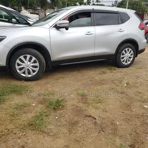 Nissan X-Trail 2017 Silver