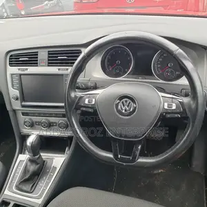 Volkswagen Golf TSI S 4-Door FWD 2016 Red
