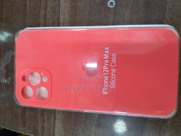 Zubitech iPhone 12 Pro Max Soft Liquid Silicone Case Full Bo - thumbnail 2