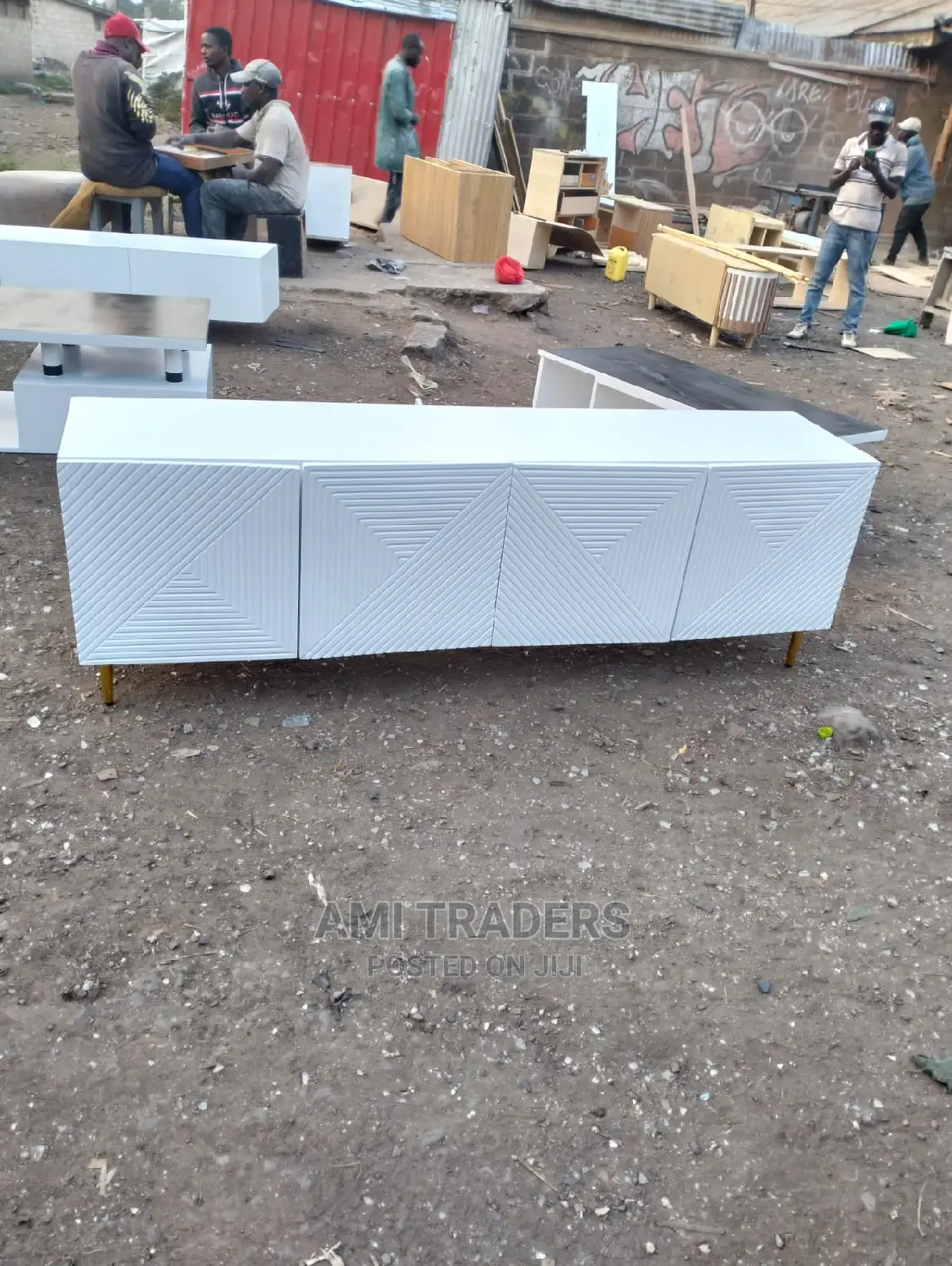 6ft Luxury White TV Stand
