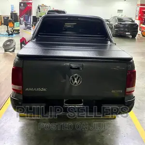 Hard Trifold Cover Installed in Volkswagen AMAROK!