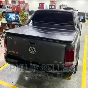 Hard Trifold Cover Installed in Volkswagen AMAROK!