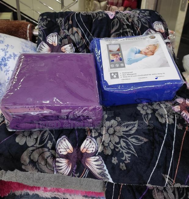 Bed Covers - thumbnail 4