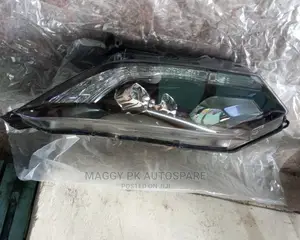 Honda Vezel Headlight Xenon