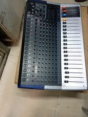 Powered Mixer 16 Channel, Pro Mixer