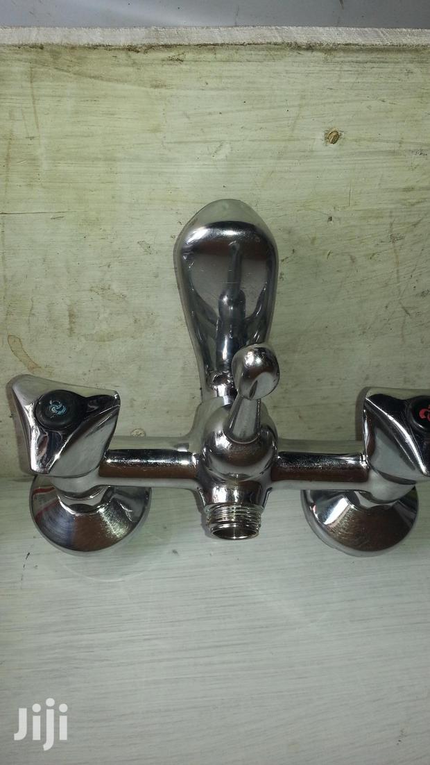 Shower Mixtures Cobra - main view